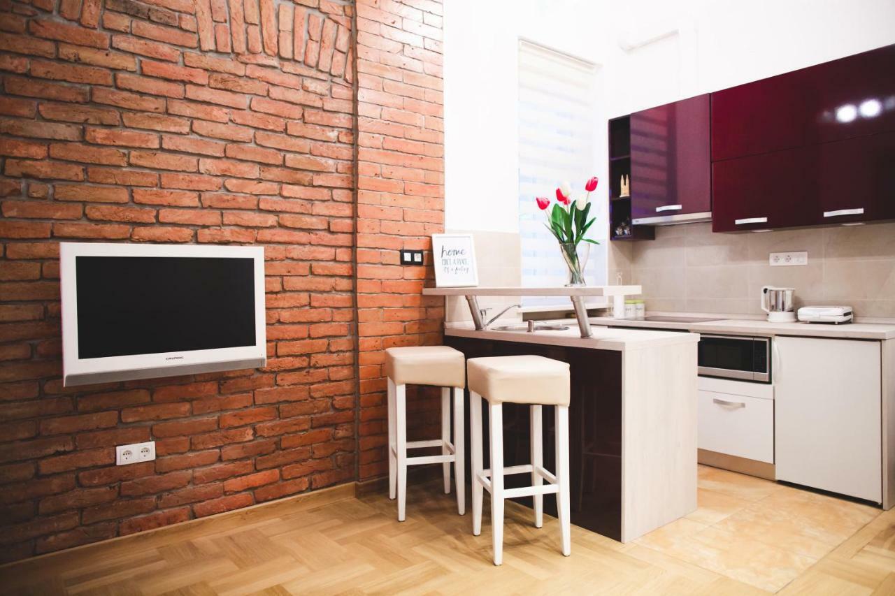 Clyra Apartment City Centar ザグレブ エクステリア 写真