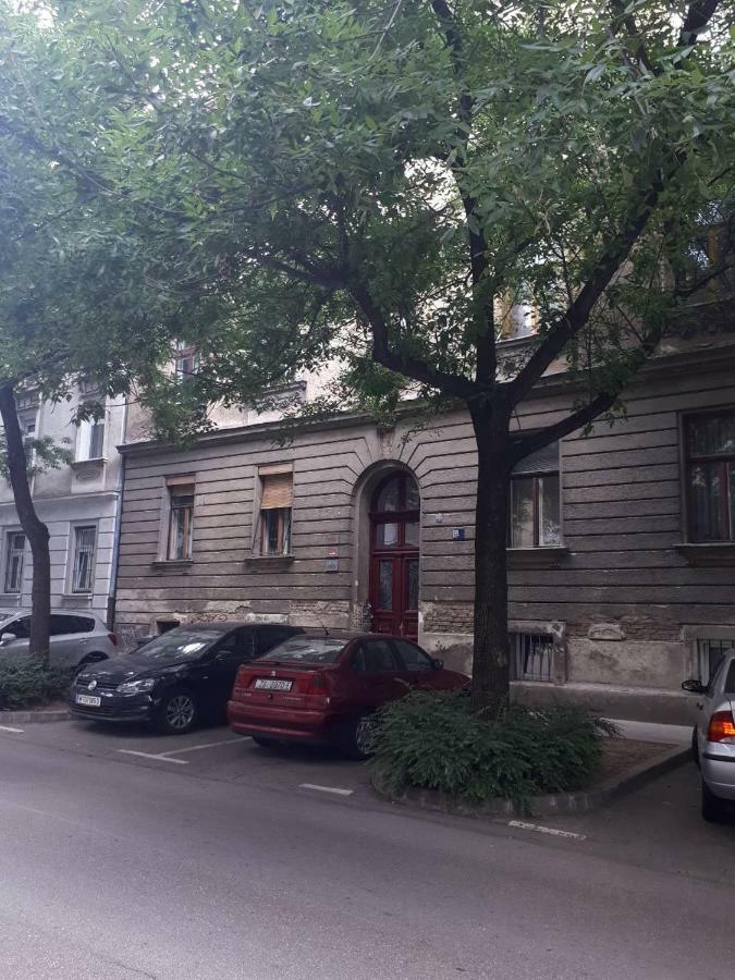 Clyra Apartment City Centar ザグレブ エクステリア 写真