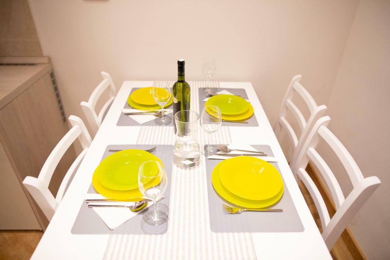 Clyra Apartment City Centar ザグレブ エクステリア 写真